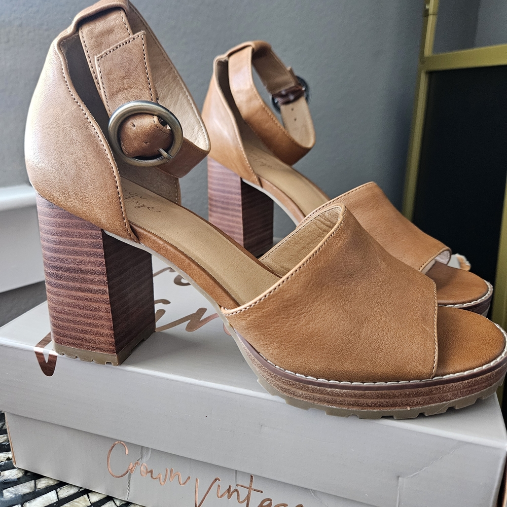 Crown Vintage Brown Leather Block Heel Sandals
